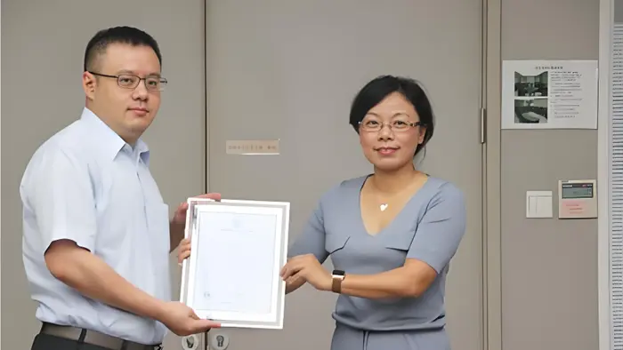 Qiansheng Heavy Industry Qlobal Etibarı Gücləndirərək ISO 9001 Sertifikatını Aldı
